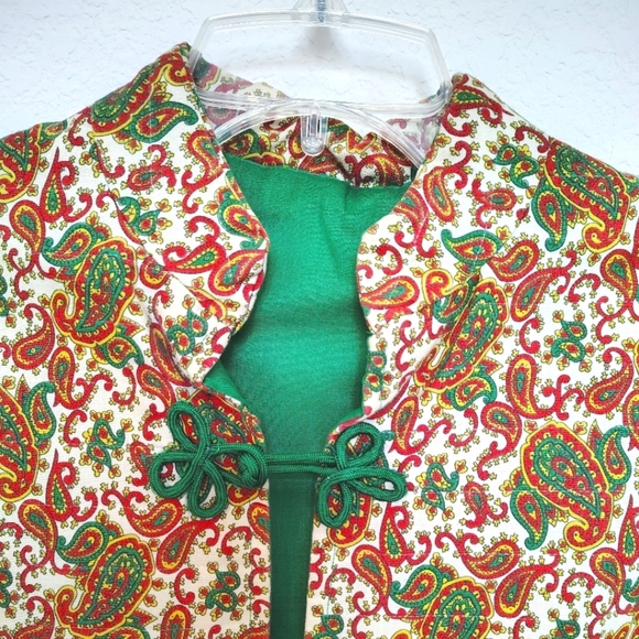 Elegant Quilted Women's Jacket - Picture 2 of 3